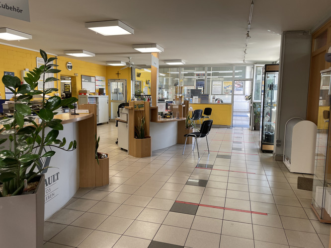 dealer showroom